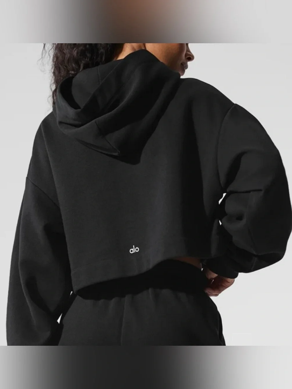 NWT Alo Yoga Bae Hoodie Pullover Sweatshirt Top Cropped Fleece Black Sz XS